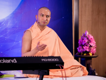 Om_Swami_Meditation_Camp_Blore_TTEP_2018_036_A7005180