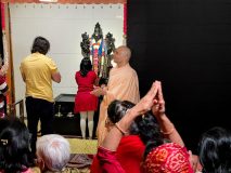 Om_Swami_Navratras_TTEP_086_IMG_1512A-scaled