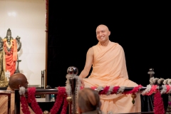 Om_Swami_Bday_067_A745935-scaled