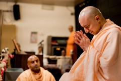 Om_Swami_Bday_070_A745965-scaled